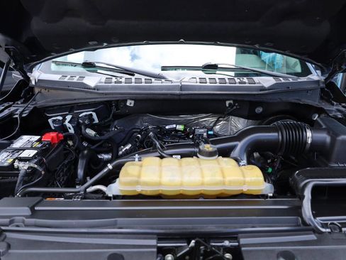 Used 2019 Ford F150 XLT w/ Equipment Group 302A Luxury image 15