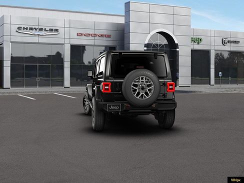 New 2026 Jeep Wrangler Sahara AWD/4WD image 34