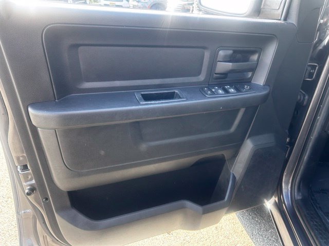 Used 2014 RAM 1500 Express AWD/4WD image 15