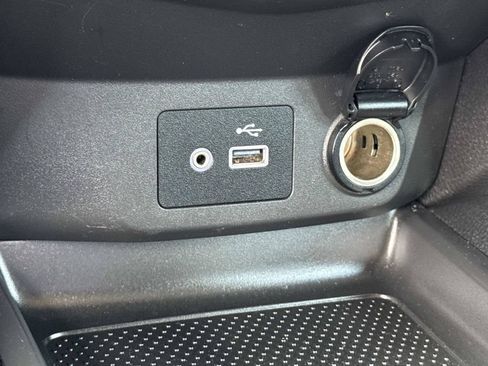 Certified 2021 Nissan Rogue Sport S FWD image 24