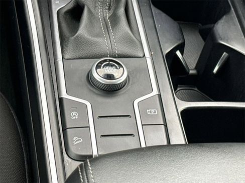 Used 2022 Kia Sorento LX image 18