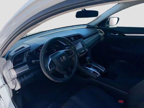 Used 2019 Honda Civic LX image 9