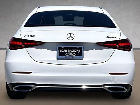 Used 2023 Mercedes-Benz C 300 4MATIC Sedan image 4