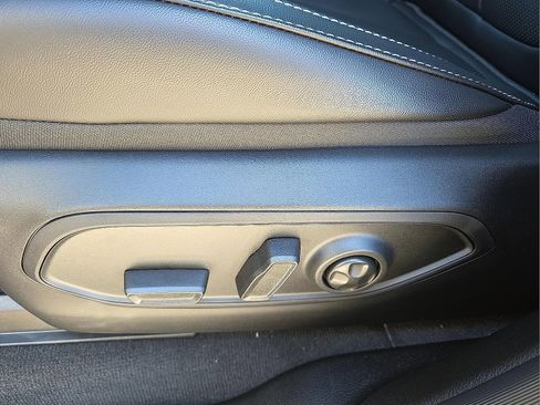 New 2026 Jeep Grand Cherokee Limited w/ Luxury Tech Group II image 14