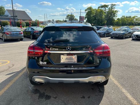 Used 2020 Mercedes-Benz GLA 250 GLA 250 4MATIC Sport Utility 4 w/ Premium Package image 6