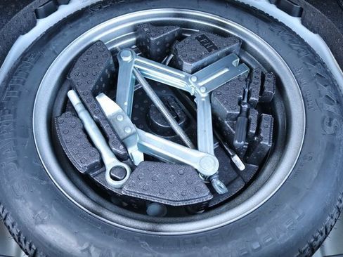 Used 2025 Subaru Crosstrek 2.5i Limited image 15