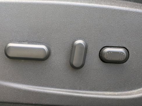 Used 2017 Ford Escape Titanium w/ Equipment Group 301A image 21