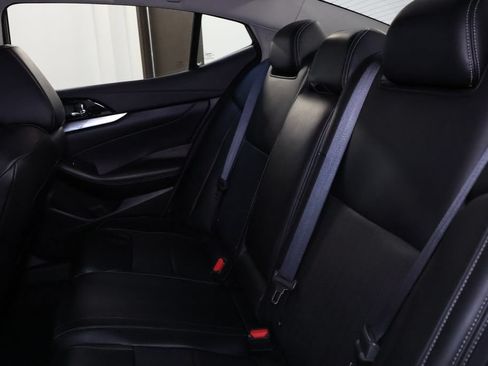 Used 2023 Nissan Maxima SV w/ Floor Mat Group FWD image 15