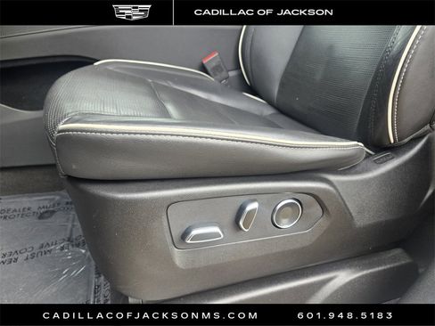 Used 2024 Cadillac Escalade Sport image 10