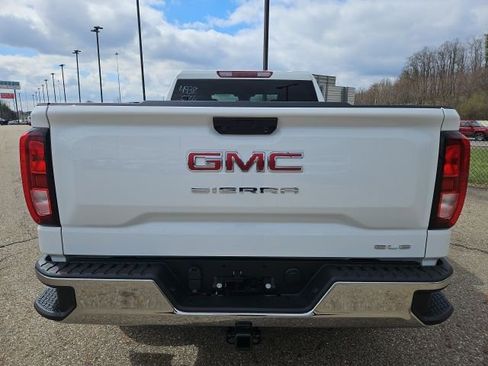New 2026 GMC Sierra 1500 SLE AWD/4WD image 4