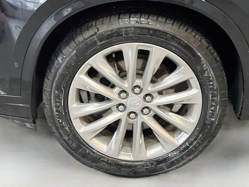 Used 2024 Cadillac XT6 Premium Luxury w/ Technology Package AWD/4WD image 34