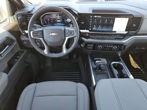 New 2026 Chevrolet Silverado 1500 LTZ w/ Z71 Off-Road Package image 9