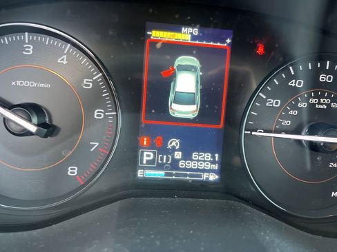 Used 2021 Subaru Crosstrek 2.0i image 11