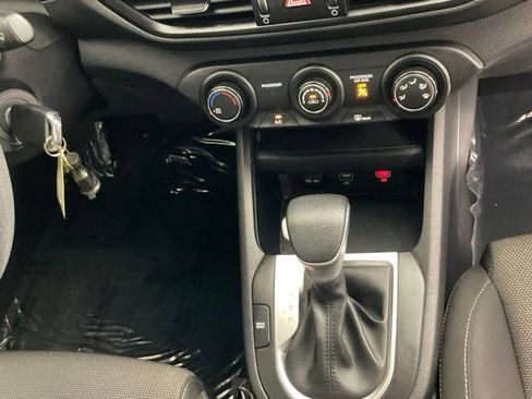 Used 2024 Kia Forte LXS FWD image 18