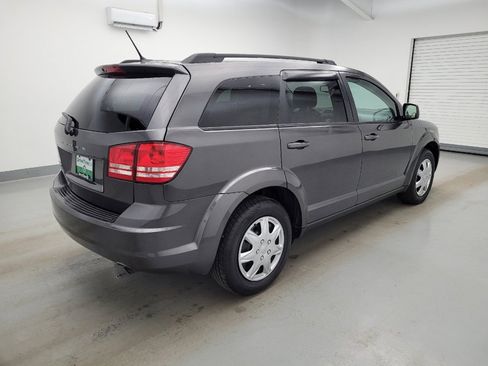 Used 2017 Dodge Journey SE w/ Flexible Seating Group FWD image 10