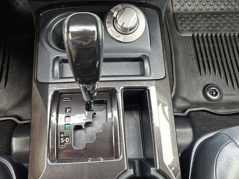 Used 2019 Toyota 4Runner Limited AWD/4WD image 22