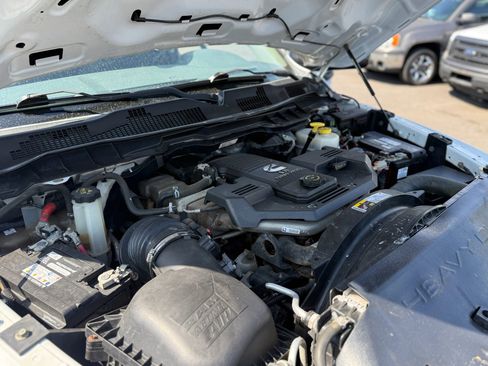 Used 2015 RAM 3500 SLT w/ Quick Order Package 29G SLT image 43