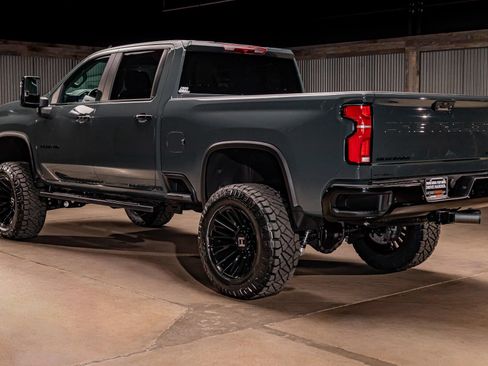 Used 2026 Chevrolet Silverado 2500 LT w/ Trail Boss Package AWD/4WD image 5