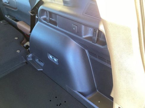 New 2025 Ford Bronco Sport Outer Banks w/ Outer Banks Tech Package+ image 14