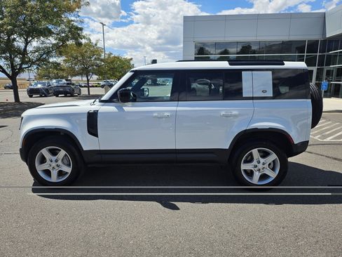 Used 2023 Land Rover Defender 110 SE AWD/4WD image 9