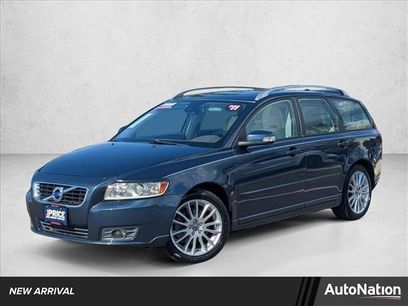 Used 2011 Volvo V50 T5 w/ Preferred Pkg
