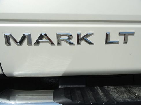 Used 2007 Lincoln Mark LT 2WD image 36