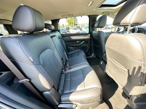 Used 2025 MAZDA CX-90 3.3 Turbo w/ Preferred Package image 27