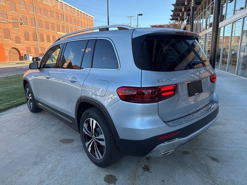 New 2026 Mercedes-Benz GLB 250 4MATIC image 6