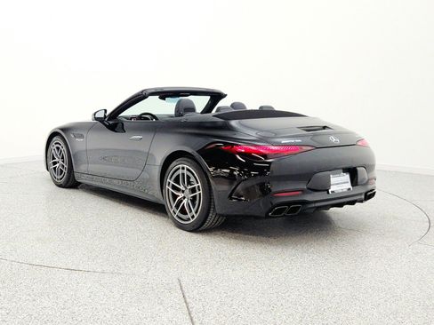 Used 2023 Mercedes-Benz SL 55 AMG 4MATIC w/ Driver Assistance Package image 7