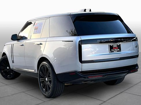 Used 2023 Land Rover Range Rover SE AWD/4WD image 12