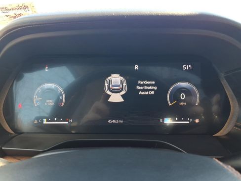 Used 2021 Jeep Grand Cherokee L Summit w/ Luxury Tech Group V image 9