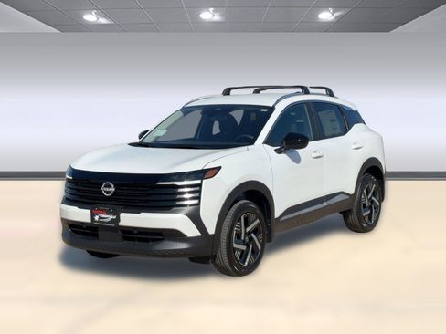 New 2026 Nissan Kicks SV w/ Cold Weather Package FWD image 1