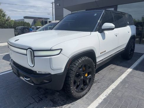 Used 2022 Rivian R1S Launch Edition AWD/4WD image 1