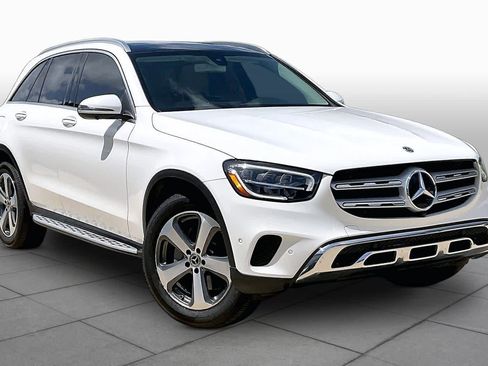 Used 2020 Mercedes-Benz GLC 300 4MATIC image 3