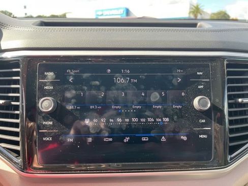 Used 2021 Volkswagen Atlas SEL w/ MDO Package (Bench Seat) image 23