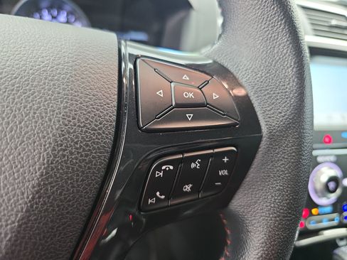 Used 2018 Ford Explorer Sport w/ Equipment Group 401A AWD/4WD image 18