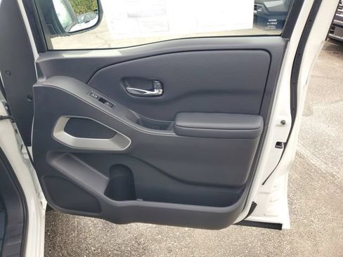 New 2026 Nissan Frontier SV w/ SV Convenience Package RWD image 31