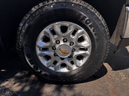 Certified 2024 Chevrolet Silverado 2500 LTZ w/ LTZ Plus Package AWD/4WD image 9