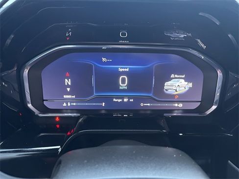 Used 2023 Chevrolet Silverado 1500 LTZ image 13