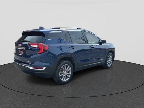 Used 2023 GMC Terrain SLT w/ Infotainment Package II image 8