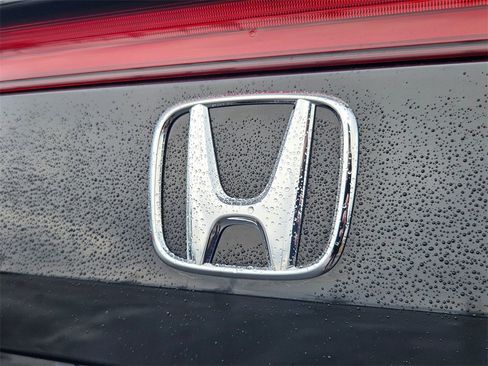 Used 2025 Honda Civic Sport image 29