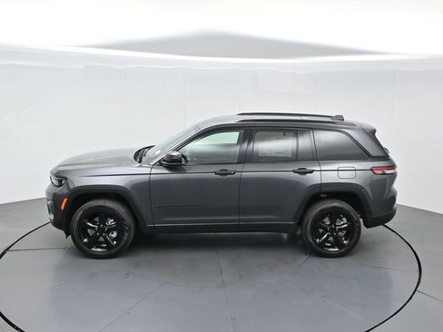 New 2025 Jeep Grand Cherokee Limited image 59
