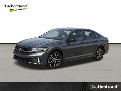 Used 2023 Volkswagen Jetta Sport image 1