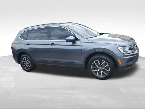 Used 2019 Volkswagen Tiguan SEL AWD/4WD image 3