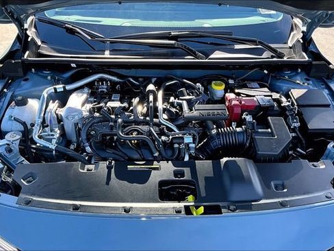 New 2026 Nissan Sentra SR w/ Floor Mat Package FWD image 11