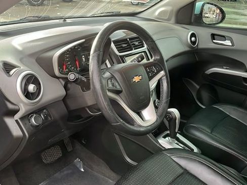 Used 2018 Chevrolet Sonic Premier image 16