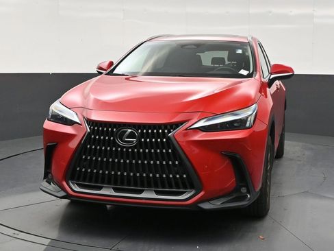 Used 2025 Lexus NX 250 FWD w/ Accessory Package (K3) image 8