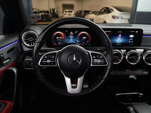 Used 2022 Mercedes-Benz CLA 250 4MATIC image 27