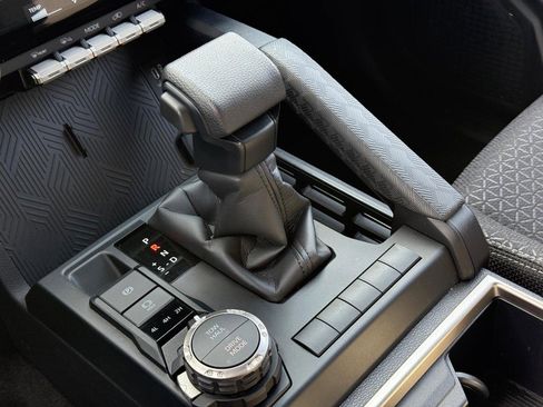 Certified 2025 Toyota 4Runner SR5 image 19