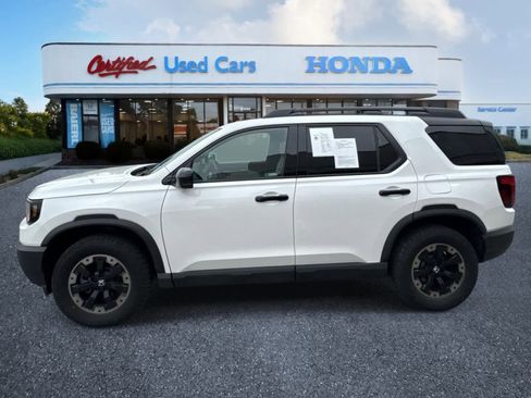 Used 2026 Honda Passport TrailSport Elite image 2